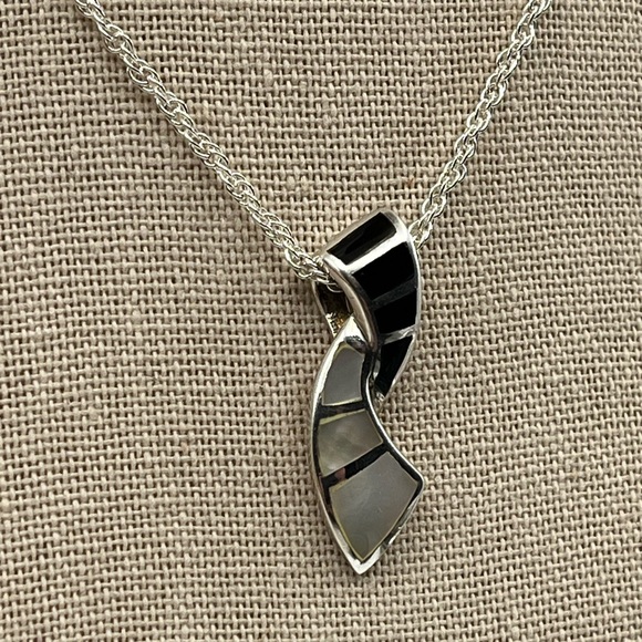 Jewelry - Vintage Sterling Silver Pendant with Black Onyx & Mother-of-Pearl Inlays